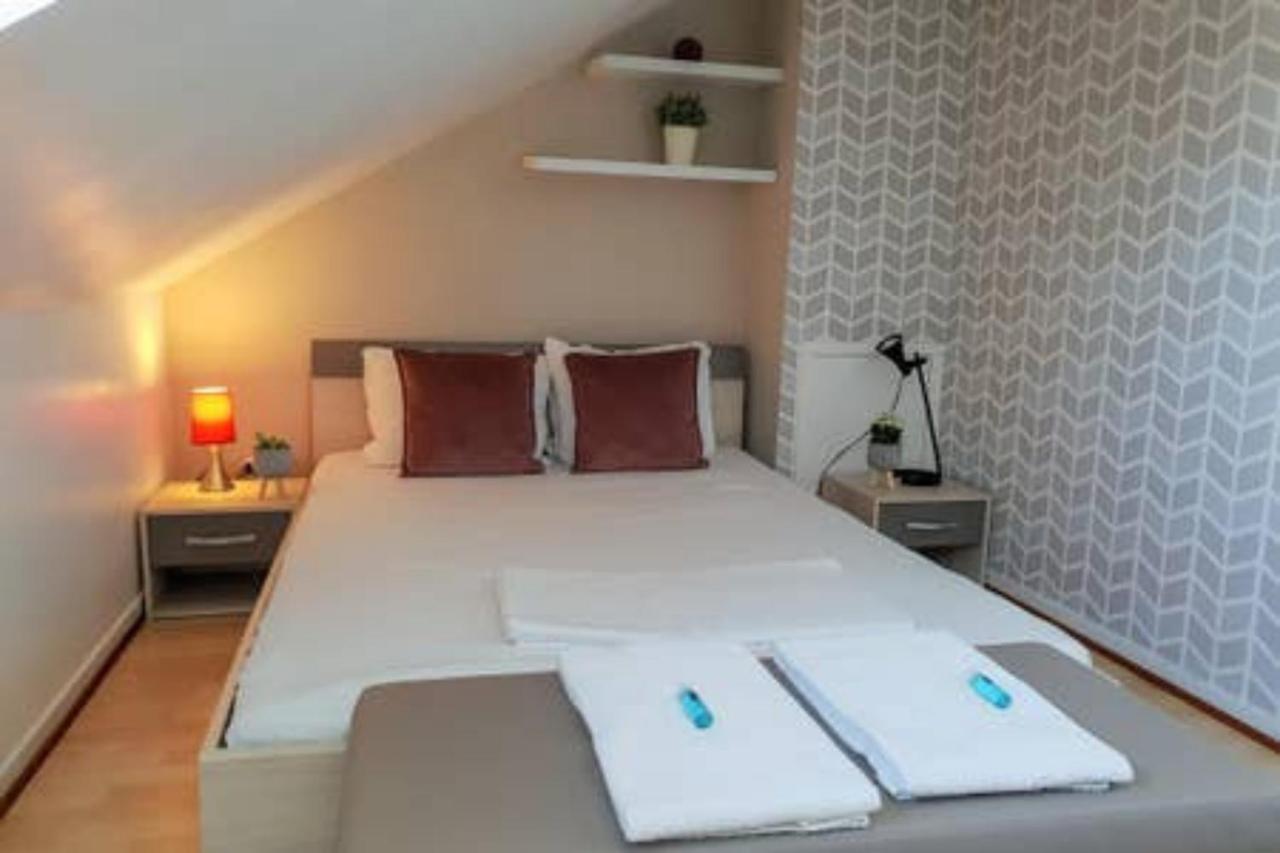 Le Duplex - Hyper Centre - Gare - Wifi - Netflix - Disney + Άννεσι Εξωτερικό φωτογραφία